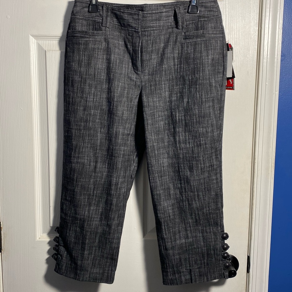 Larry Levine Slim Leg Stretch Capri Black Size 10